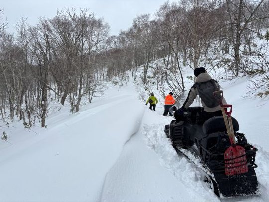 冬の踏査風景②